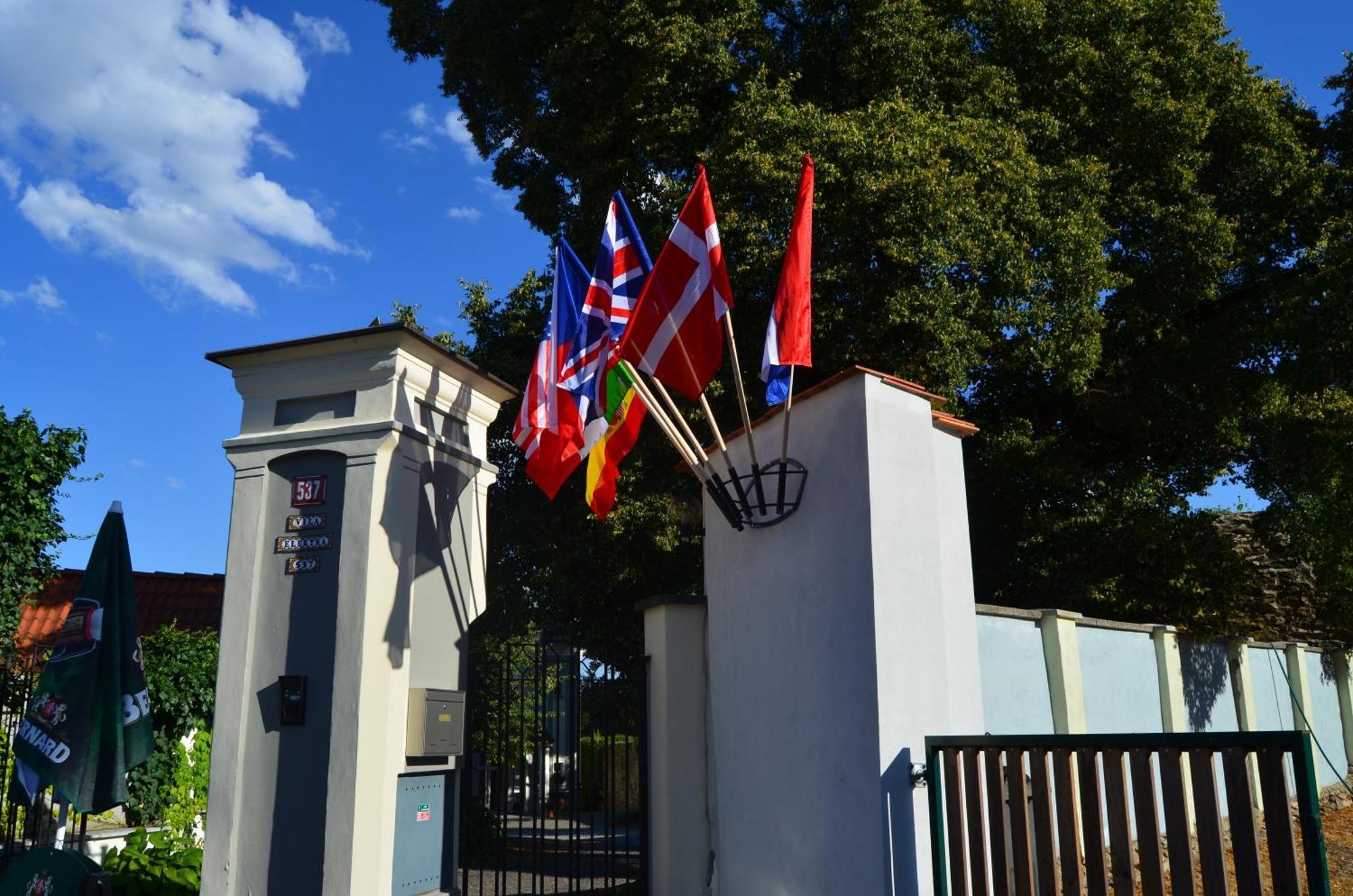 Penzion Vila Elektra Бехине Экстерьер фото
